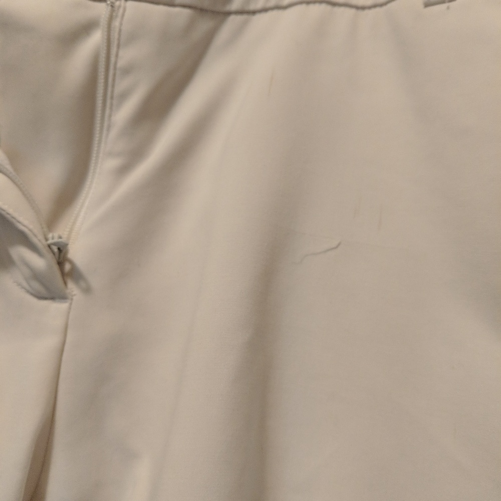 Capris - Picture 3 of 4